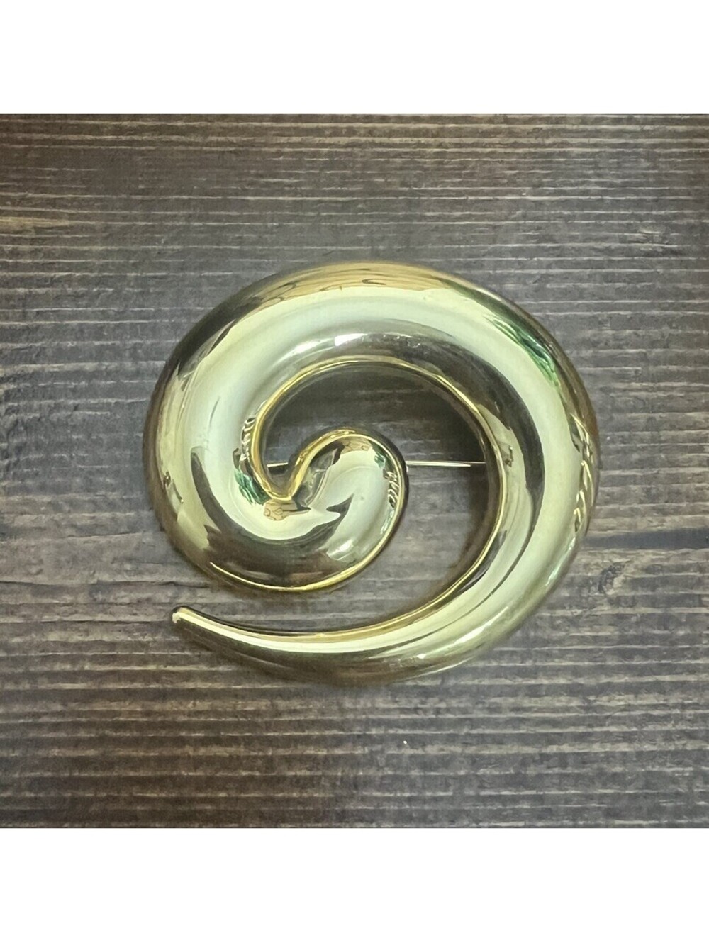 Vintage Monet Signed Gold Tone Round Swirl Brooch Pin 2.5"